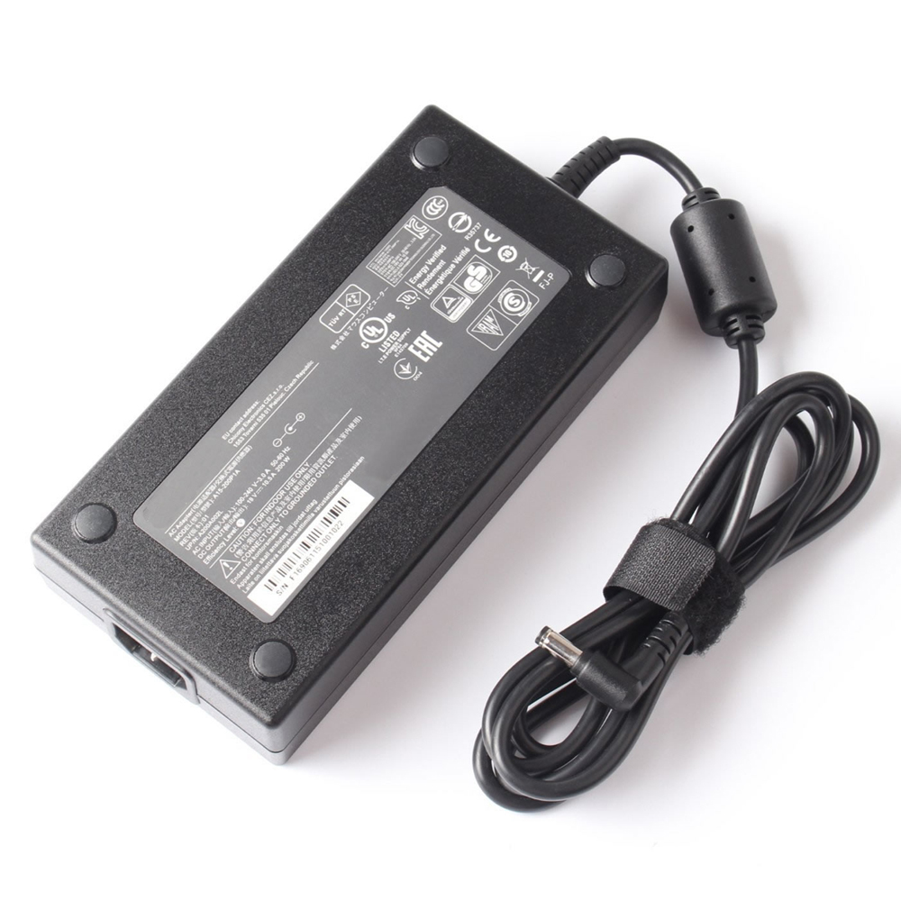Batterie pour 100-240V  50-60Hz (for worldwide use) 19V-10.5A 200W Clevo Z7 G8 Z8